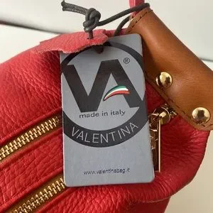 NWT VALENTINA  ITALY RED LEATHER CONVERTIBLE BUCKET TOTE HANDBAG VALENTINA ITALIAN LEATHER CONVERTIBLE BUCKET TOTE/HOBO IN  main image 4